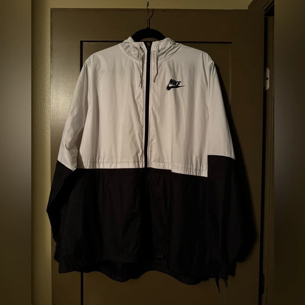 Nike Black and White Hooded windbreaker 3X mens - Picture 2 of 7